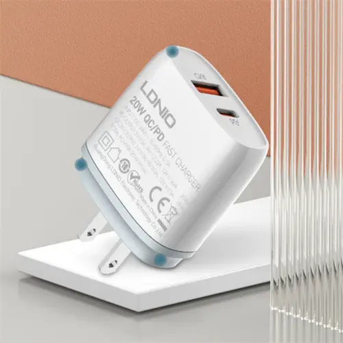 LDNIO PD And QC 3.0 Fast Charger Q229 - Image 4