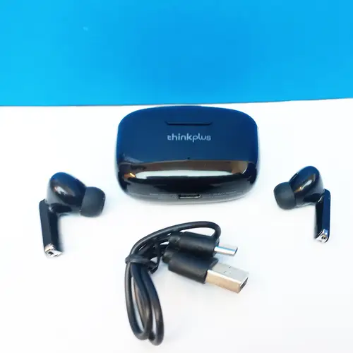 Lenovo XT90 True Wireless Earbuds - Image 4